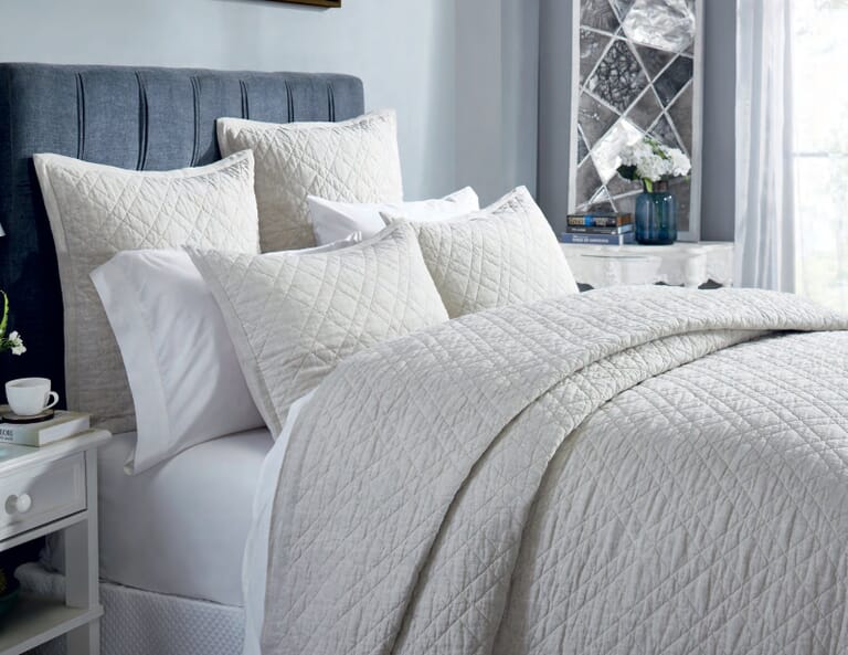 The Quiet Luxury of Neutral Bedrooms - Orchids Lux Home The Quiet Luxury of Neutral Bedrooms - Orchids Lux Home