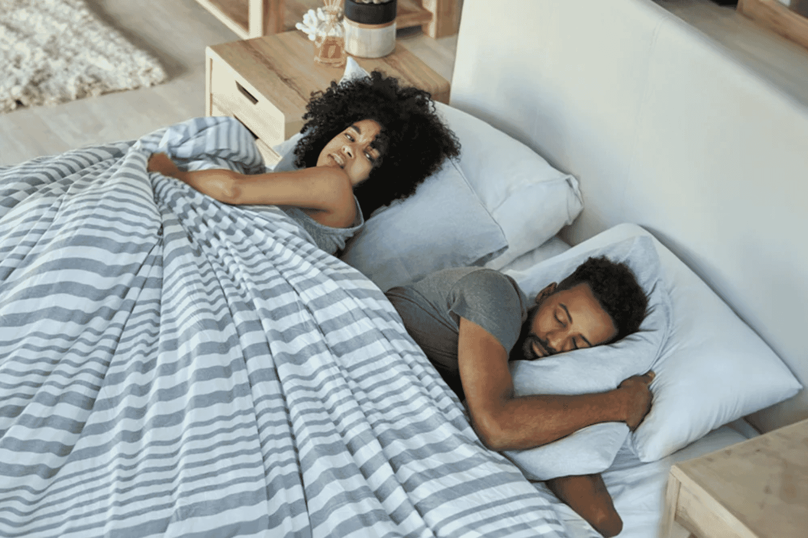 Blanket Tug-of-War at Night? Will the Scandinavian Sleep Method Fix It in 2025? - Orchids Lux Home