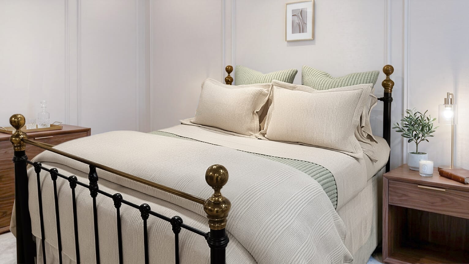 Willow Mist Queen Bed