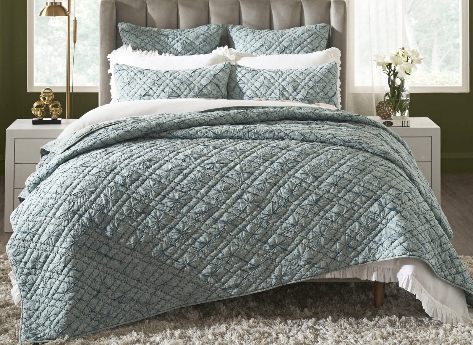 Why Luxury Bedding Is The Perfect Holiday Gift? – Orchids Lux Home