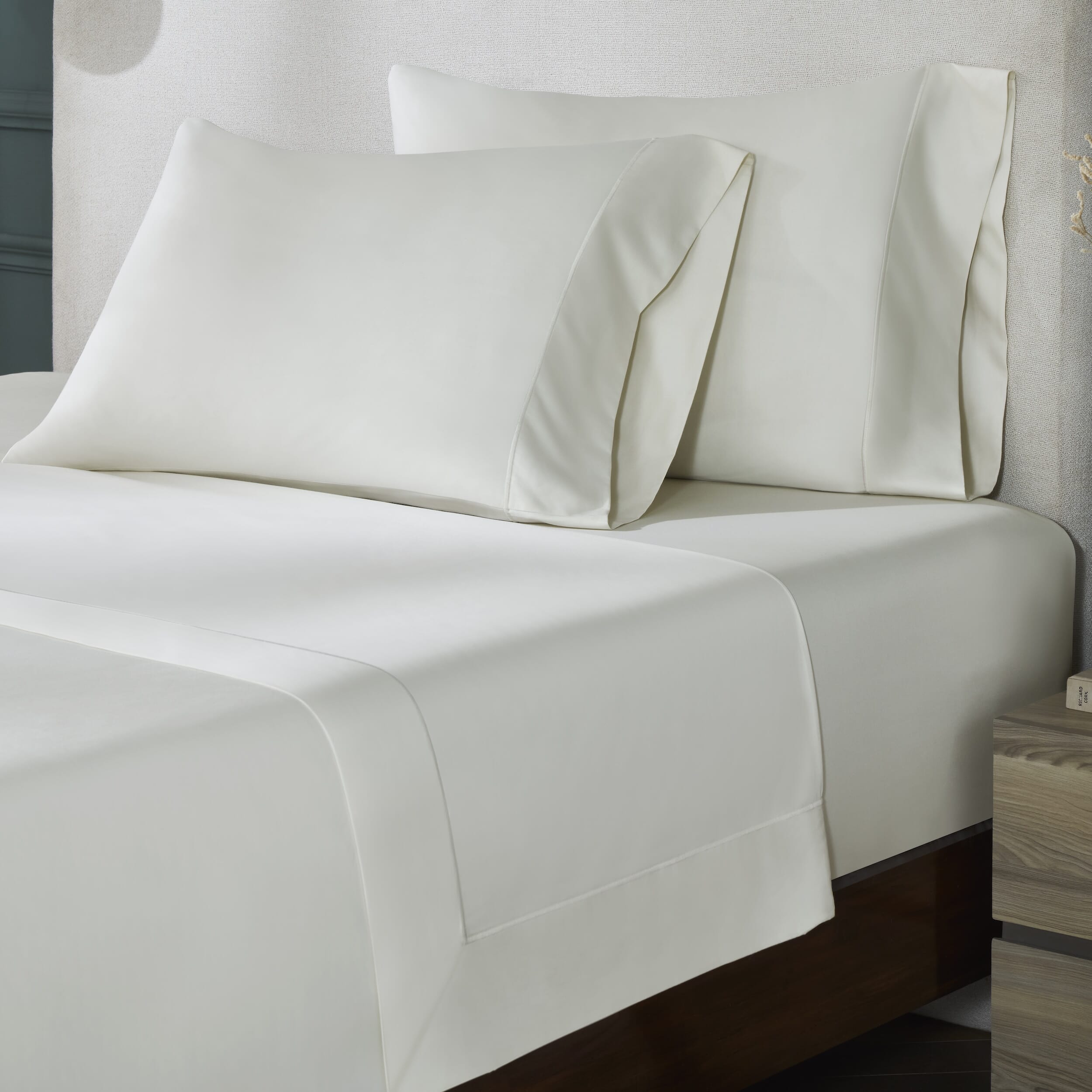 Corvelle Supima Cotton 600TC Fitted Sheet