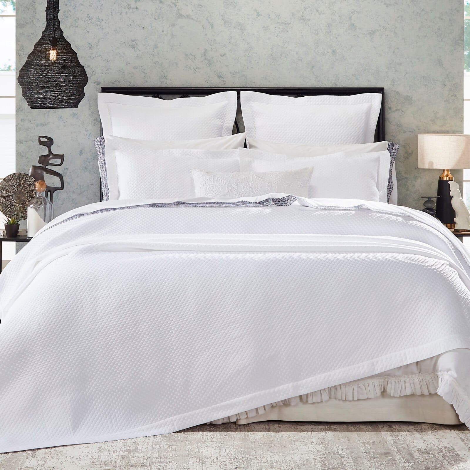 Hamilton Matelasse Diamond Coverlet