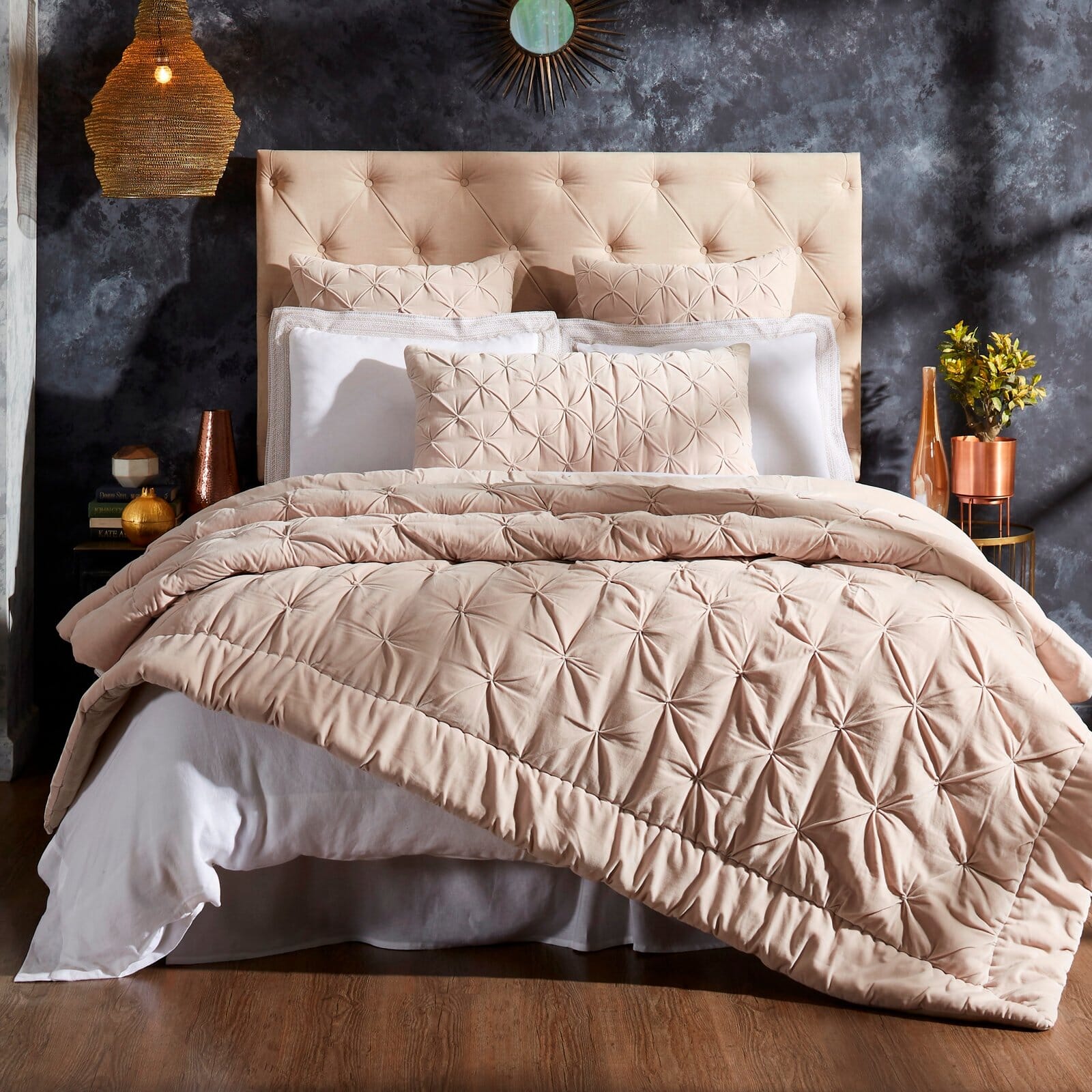 Lanai Cotton Velvet Quilt