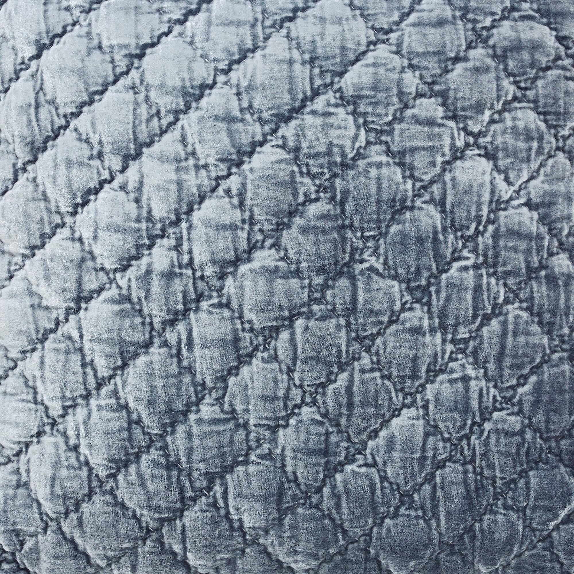 Clermont Diamond Velvet Quilt Swatch