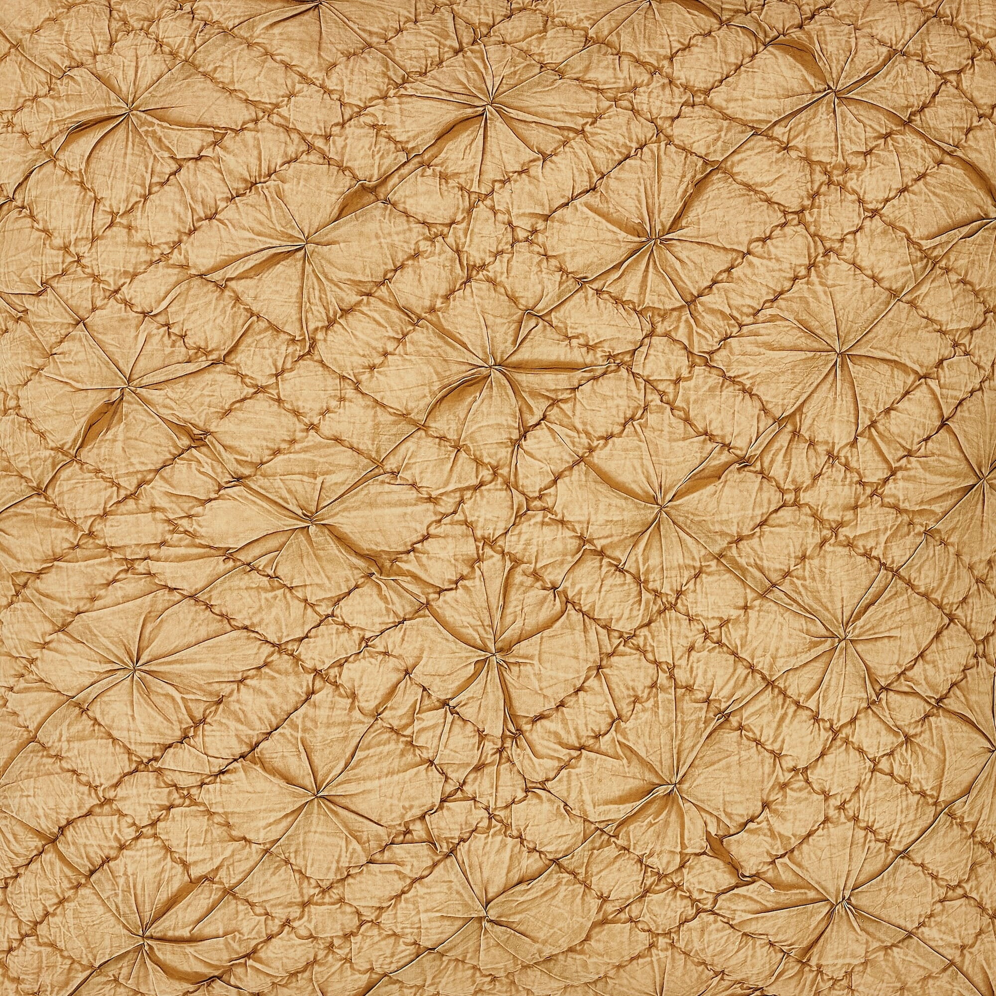 Mirabelle Diamond Hand Quilted Quilt Swatch